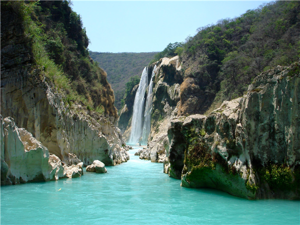 casacade el tamul dans l'Etat de San Luis Potosi et la Huasteca Potosina