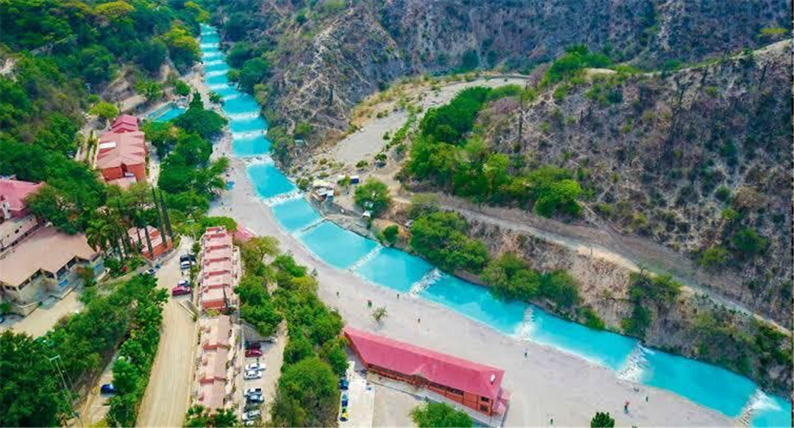 rivière de Tolantongo au Mexique