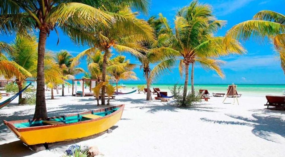 magnifique plage de holbox au Mexique