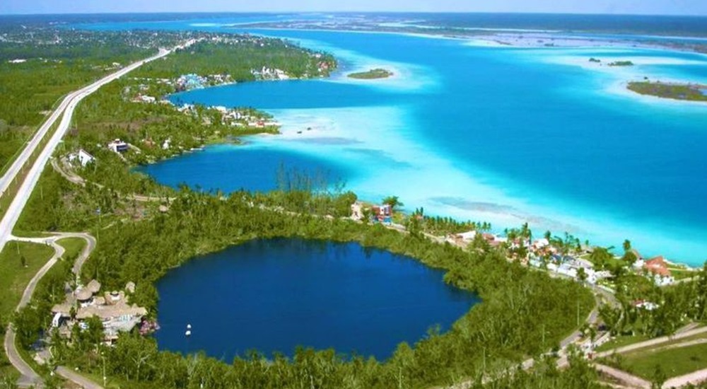 vue aerienne de bacalar