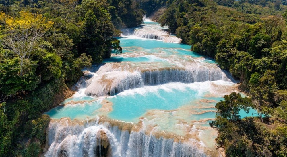 journée en famille a agua azul