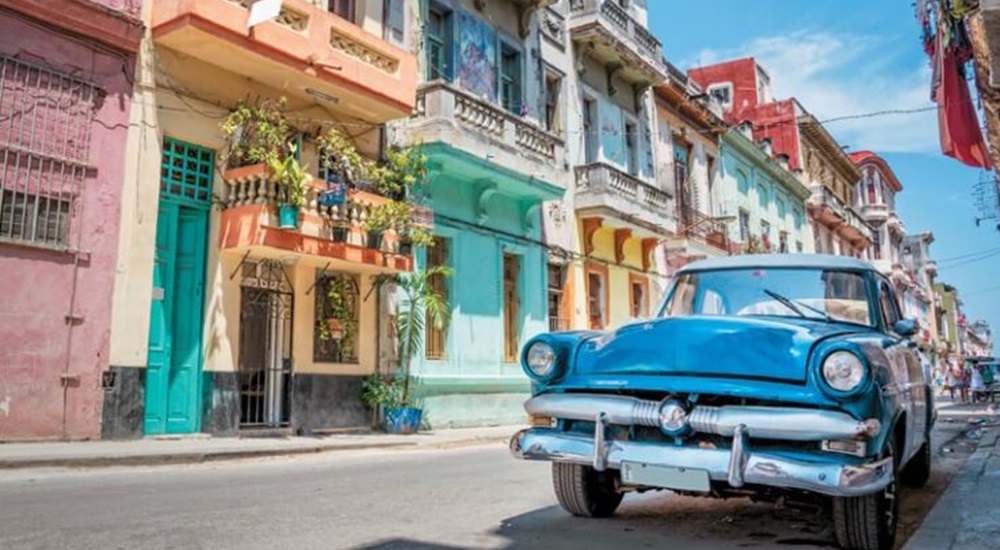 balade en voiture américaine a cuba