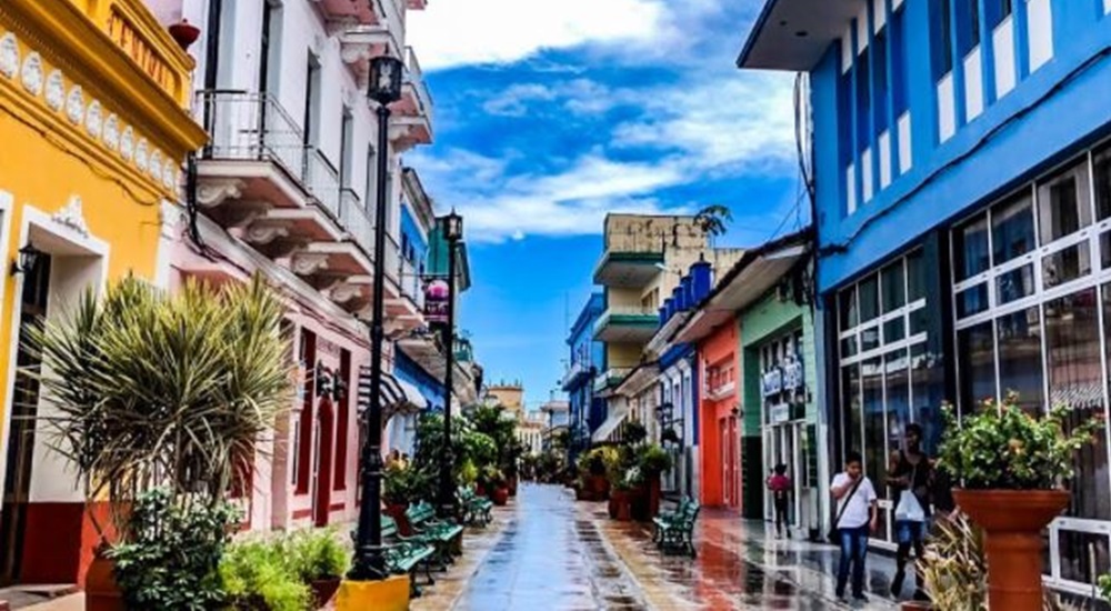 rue colorée de sancti spiritus