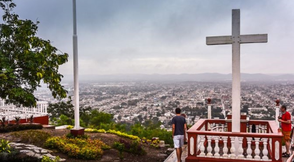 loma de la cruz a holguin