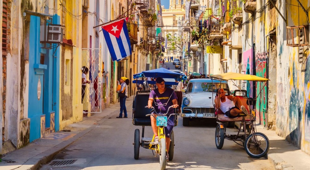 rue de la havane a découvrir en voyage a cuba