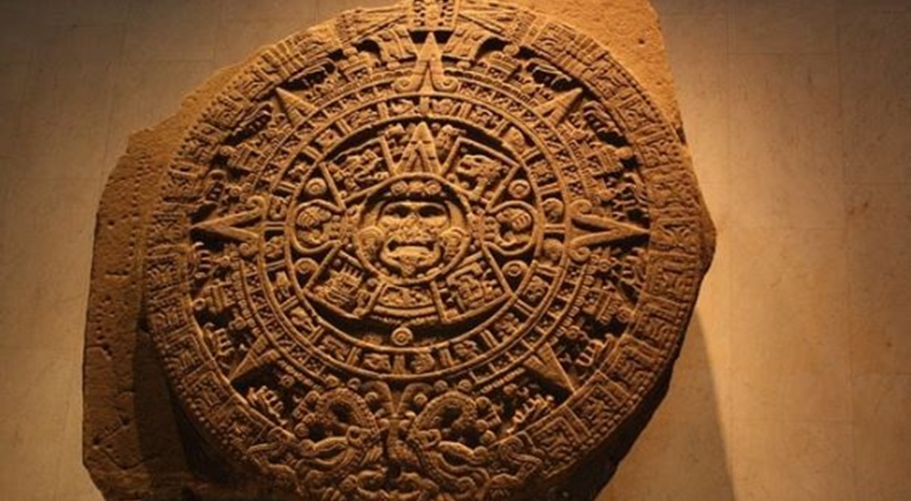 calendrier azteque du musee d'antropologie