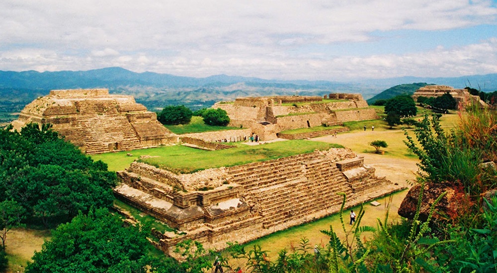 visiter le monte alban pendant son voyage sur mesure au Mexique